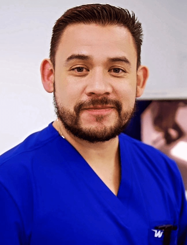 Dr. Daniel Mogollón